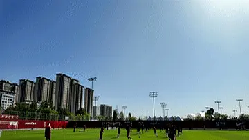 鼓励队员们 鼓励队员们