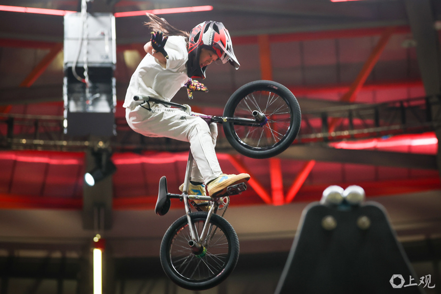 EJcAA, 欢赛小轮车, VBt